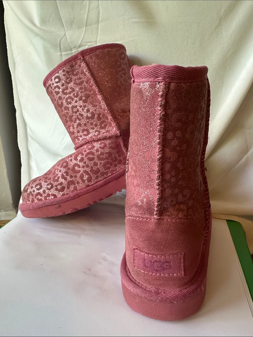 UGG Girls Pink Glitter Leopard Winter Boots Size 1